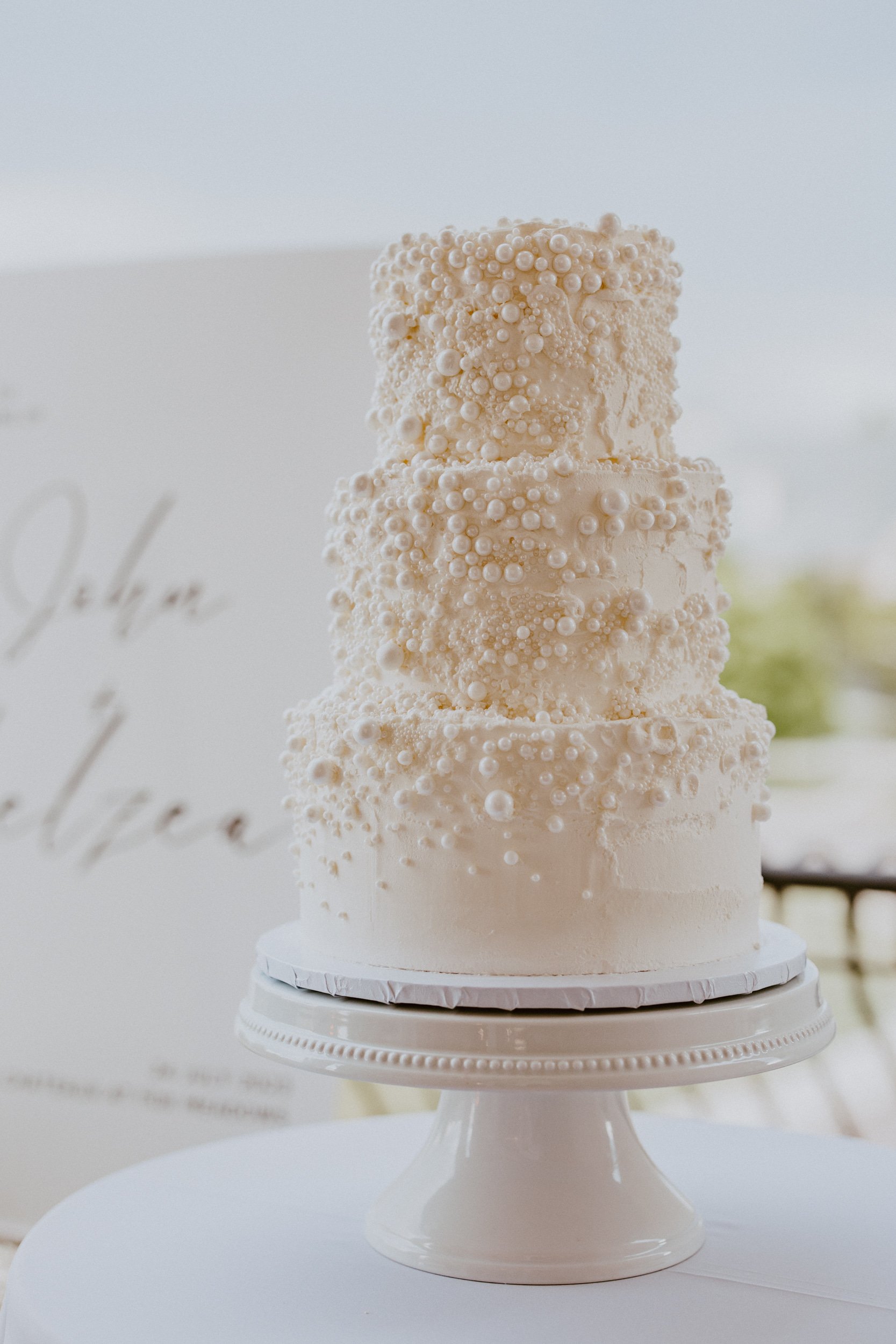 LEGO Wedding Cake via Jennifer Dixon - Beyond the Brick | Facebook