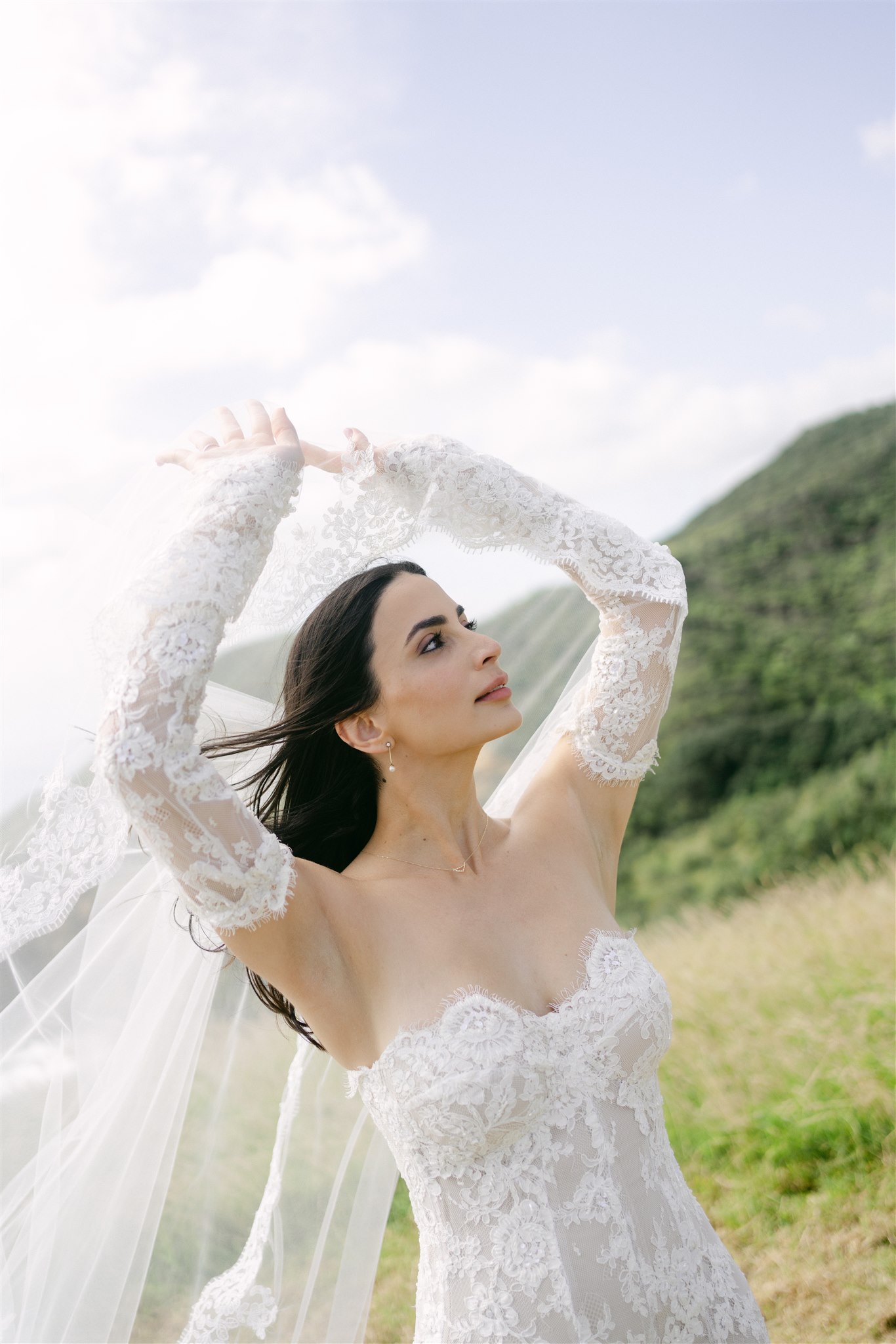 Pia Bacino New Zealand Coastal Sea Cliff Wedding