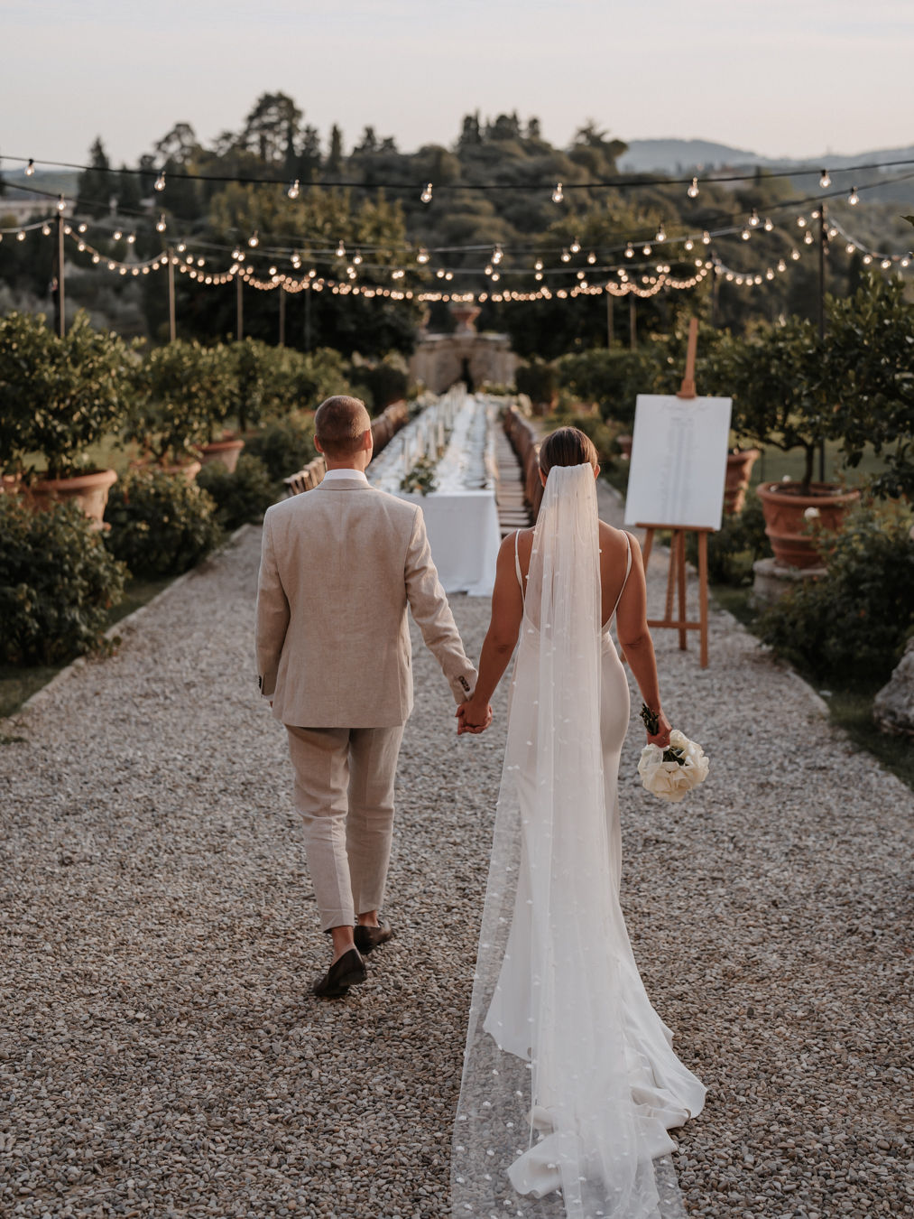 Villa Wedding in Tuscany by Nagi Graphy