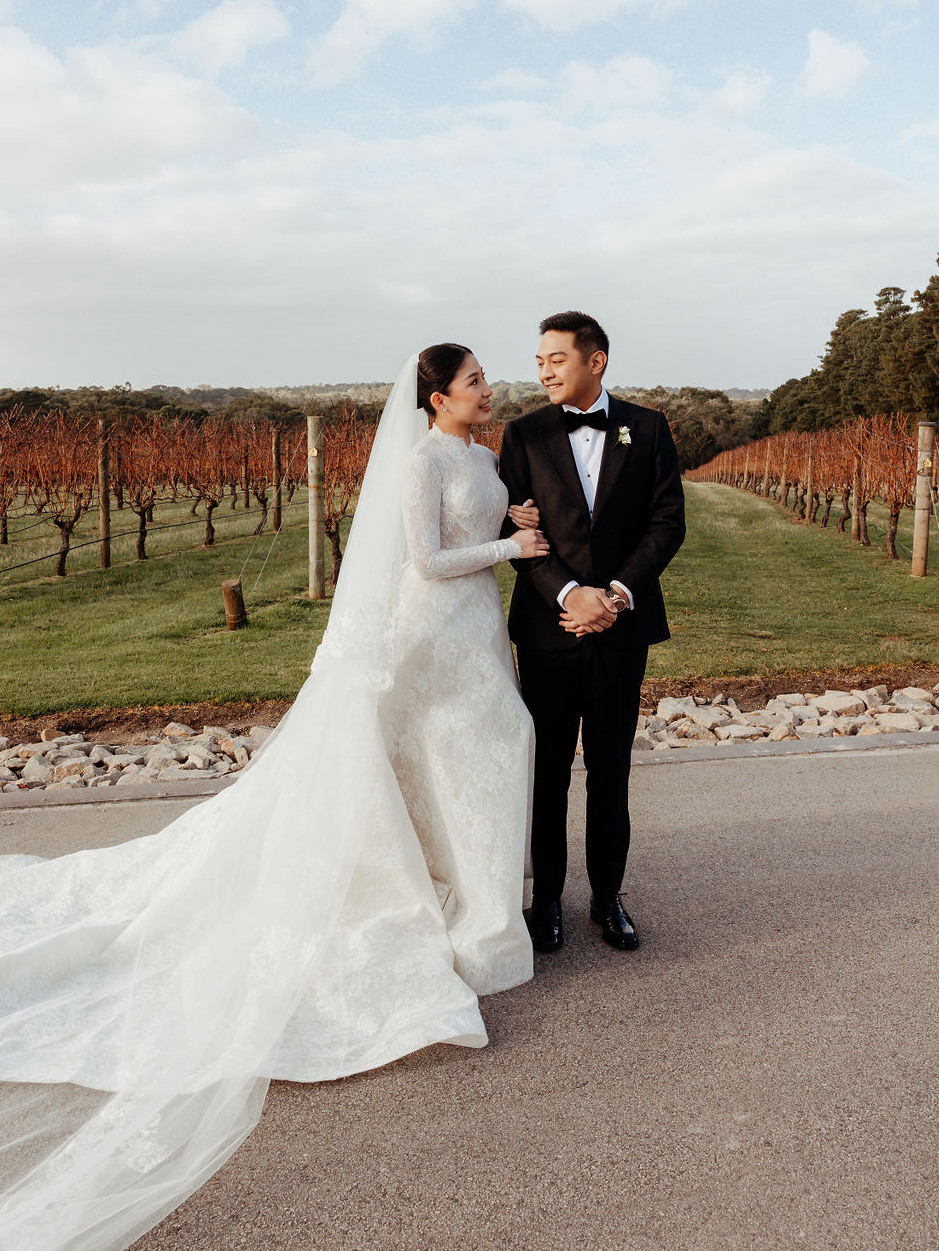 Modern Glam and Understated Chic in a Vibrant Winter Wedding by Bianca Virtue