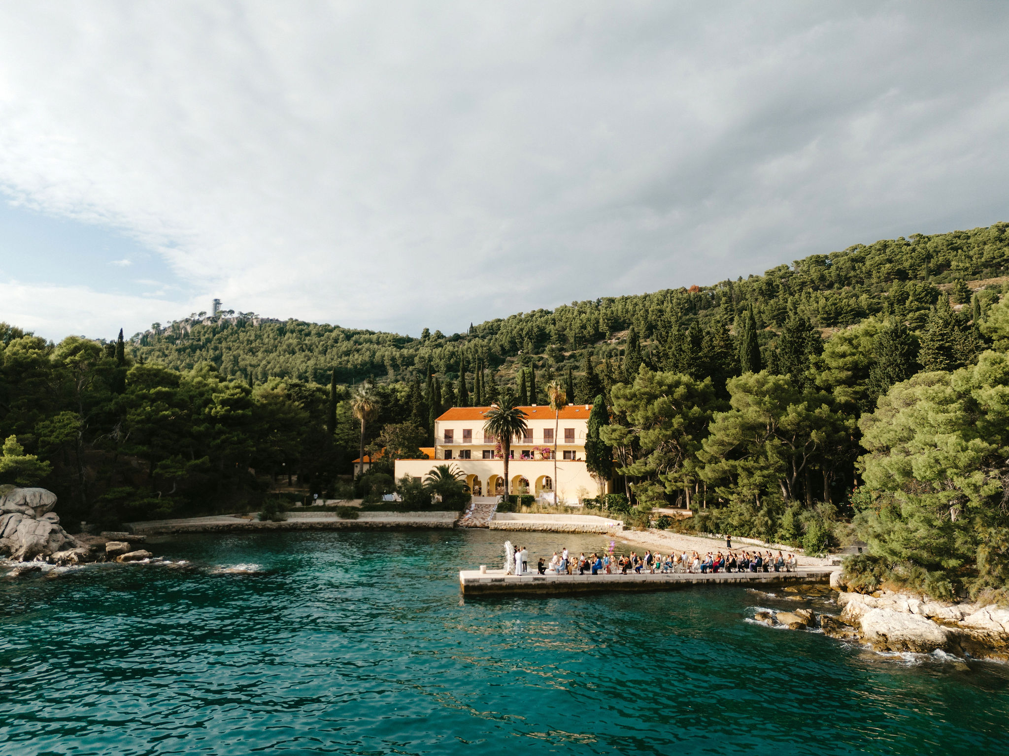 A New York Chic Meets Coastal Croatia in a Summer Wedding