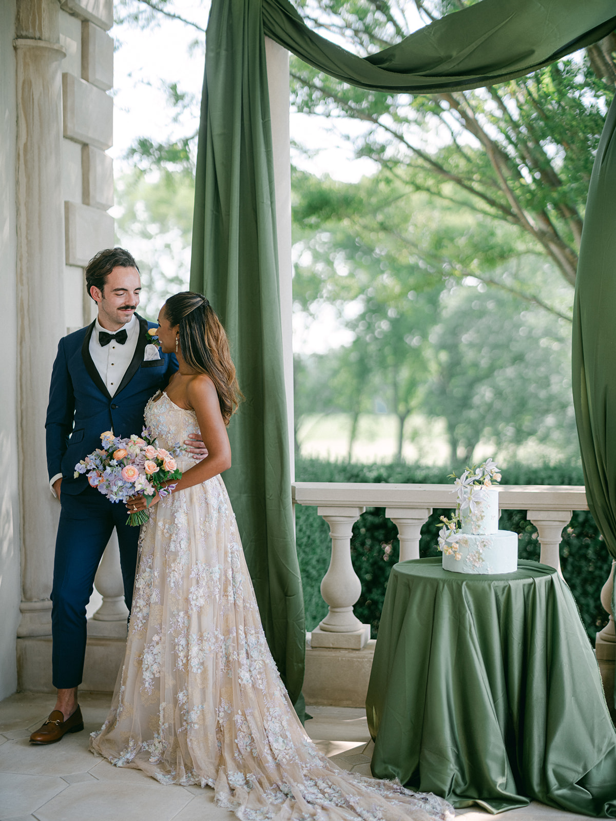 An Artist's Muse | Monet Inspired Styled Shoot