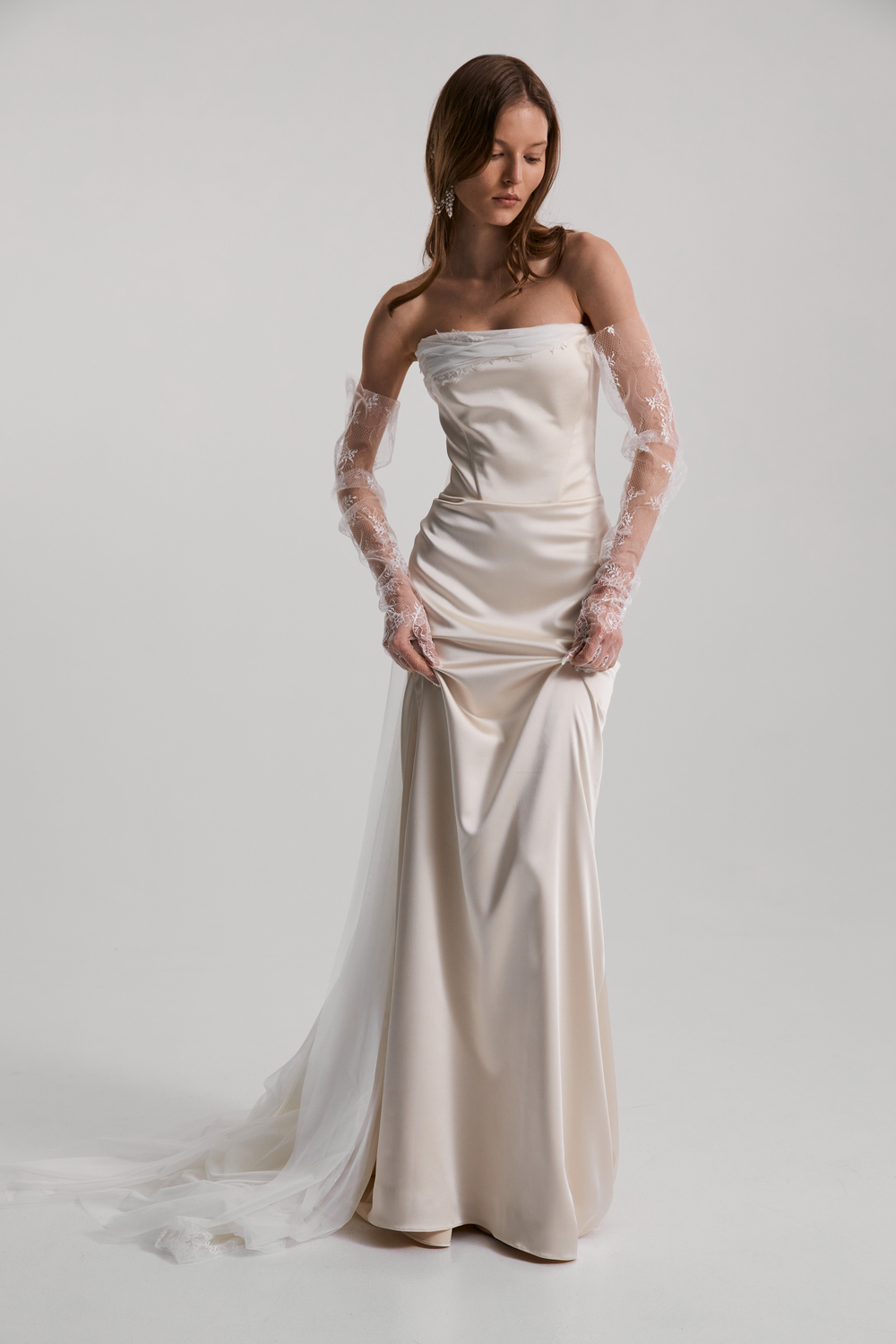 Monetre (Dress)23