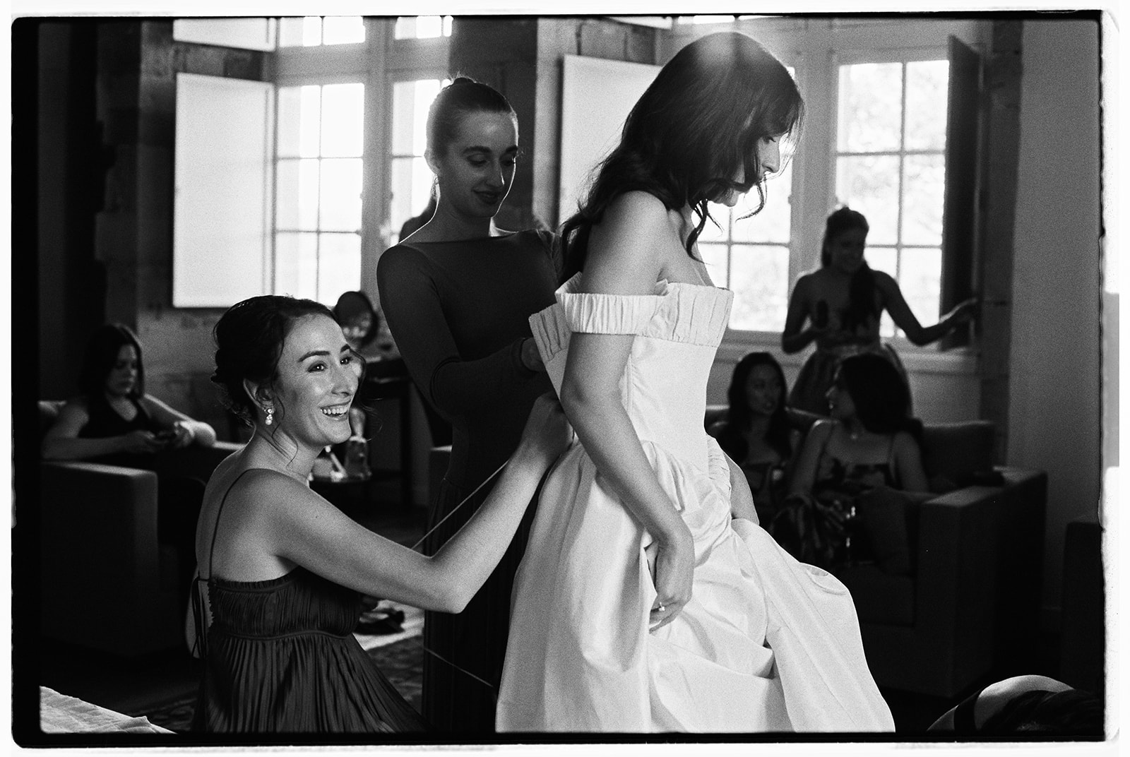 An Intimate Wedding with a Distinct Creative Voice in France 