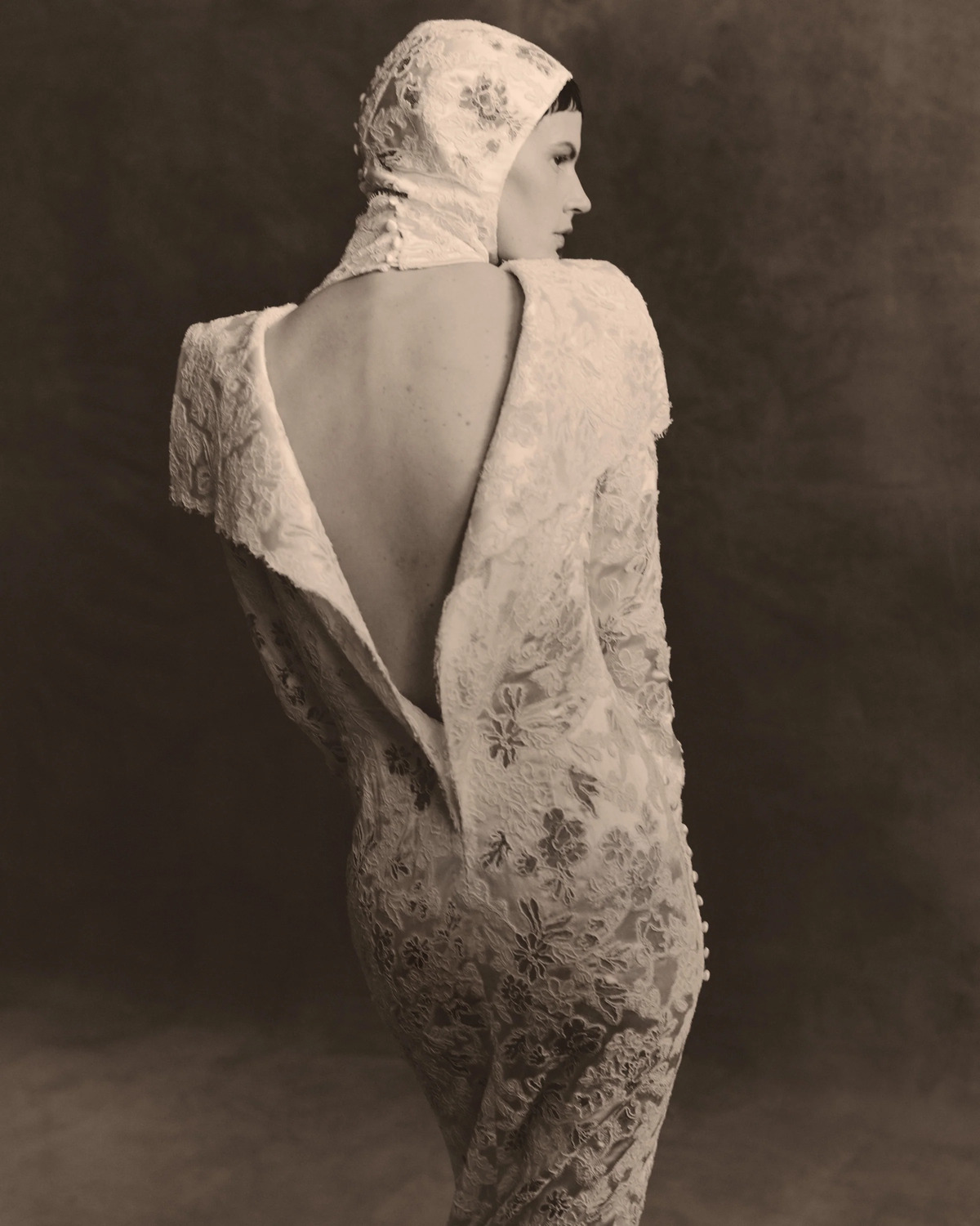 Inside Collection XI: A New Era by Danielle Frankel - WEDVIBES.MEDIA
